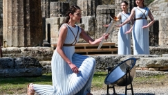 Προθειαίρια ανάβει τη φλόγα στην Αρχαία Ολυμπία