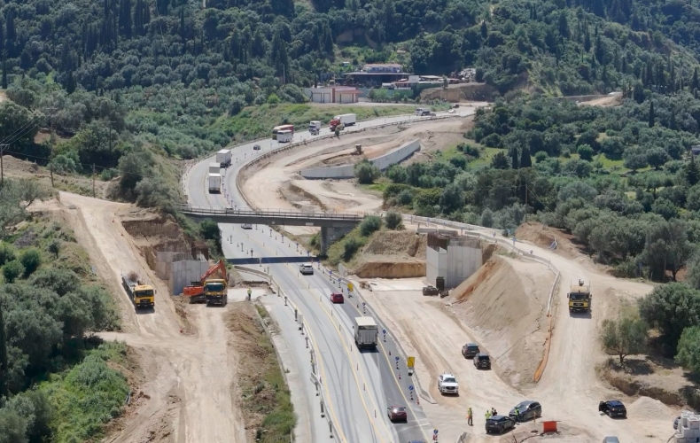 Ο αυτοκινητόδρομος που έχει προχωρήσει σε ποσοστό 42% και θα ολοκληρωθεί το 2025 (vid)