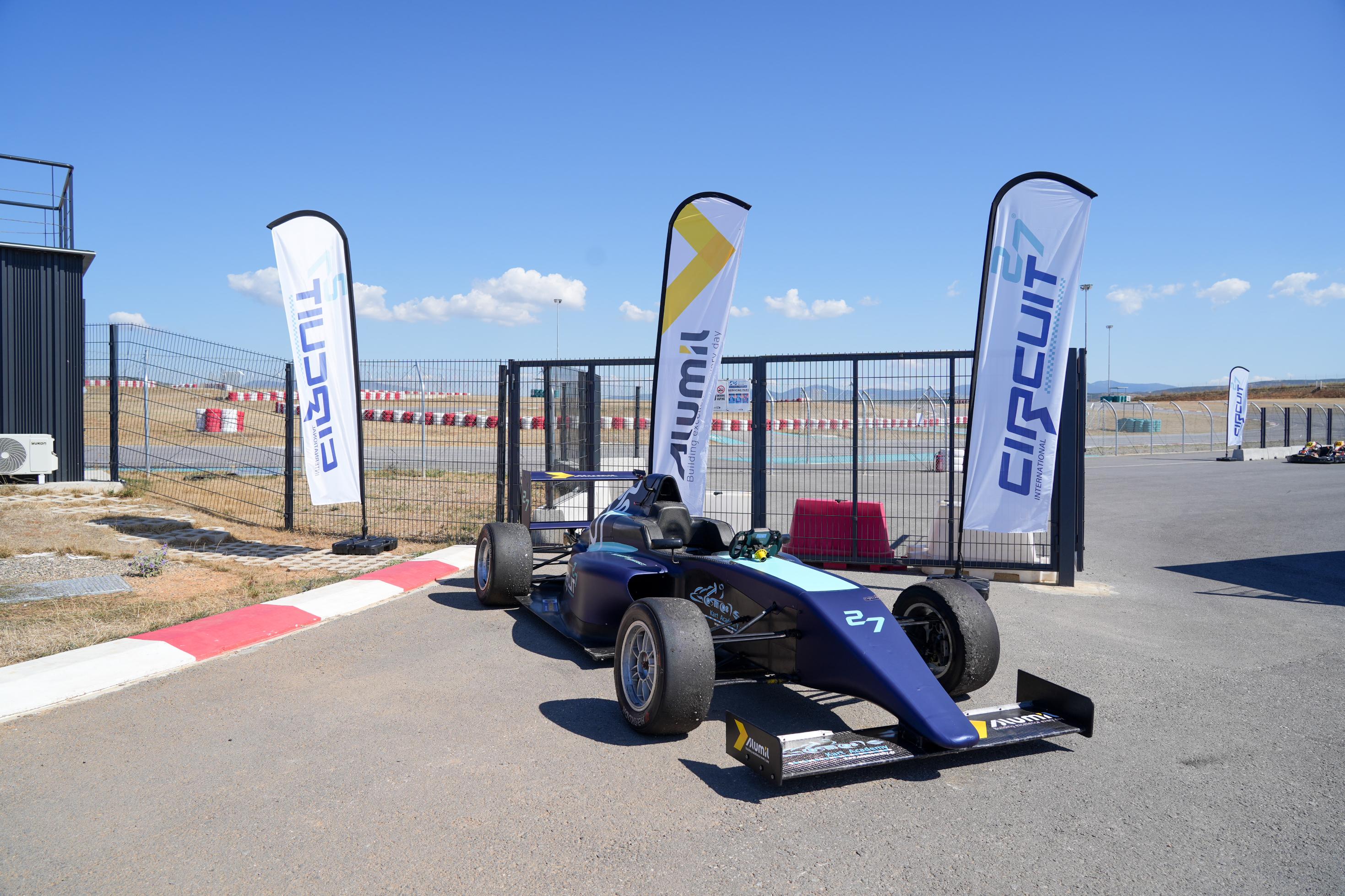 Circuit 27