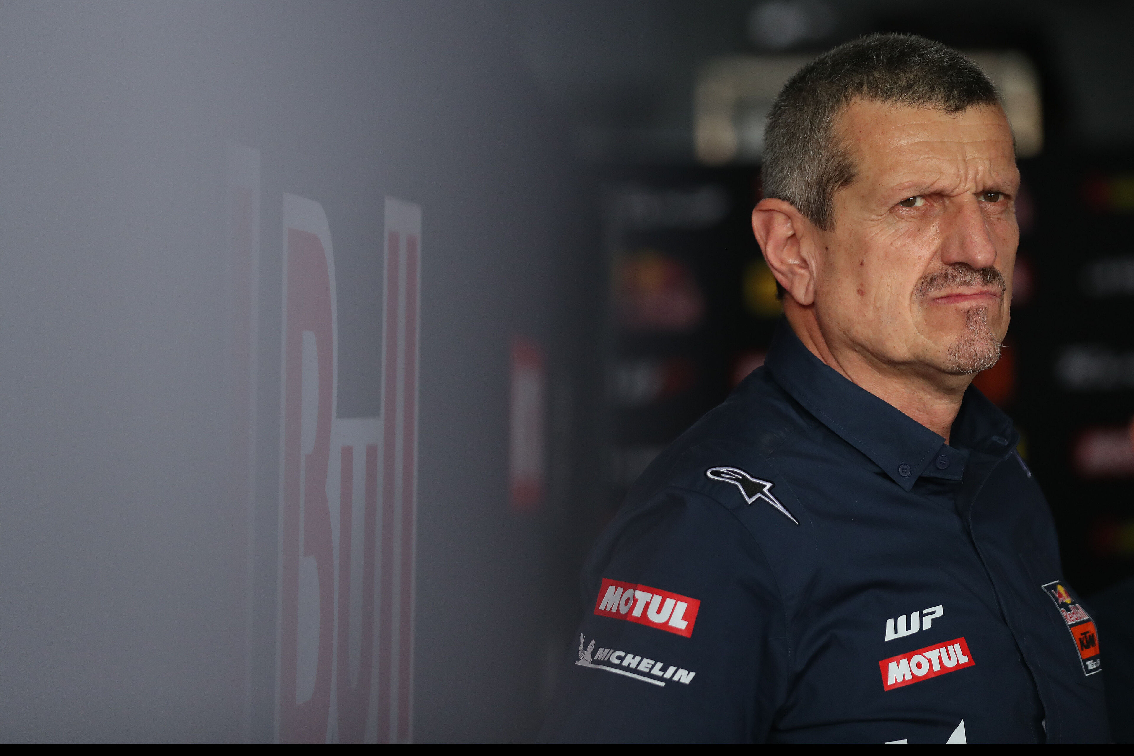 F1