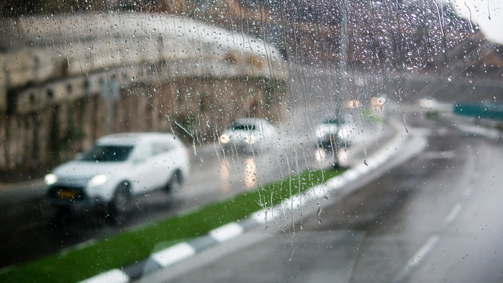 Οδήγηση στη βροχή