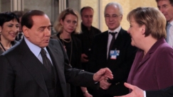 Μπερλουσκόνι: «Μαζί με τη Μέρκελ θα μπορούσα να προσπαθήσω να αναλάβω διαμεσολάβηση με τον Πούτιν»