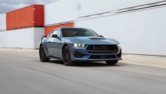 H νέα Ford Mustang είναι τεχνολογικά αναβαθμισμένη αλλά πιστή στην παράδοση