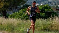 H ΣΟΛ Crowe στηρίζει δύο από τους κορυφαίους Έλληνες τριαθλητές