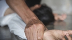 Φρίκη στο Κερατσίνι: Συνελήφθη 78χρονος που κατηγορείται ότι βίαζε ανήλικη