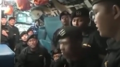 Υποβρύχιο στην Ινδονησία: Συγκλονιστικό βίντεο με το πλήρωμα να τραγουδάει πριν την τραγωδία (vid)