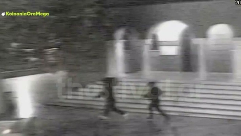 Απίστευτο video από την Θεσσαλονίκη: Κλέφτες τρέχουν με το χρηματοκιβώτιο και ψεκάζουν τον φύλακα (vid)