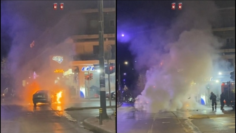 Λαχτάρησαν στη Θεσσαλονίκη: Αυτοκίνητο έπιασε φωτιά δίπλα σε βενζινάδικο (vid)