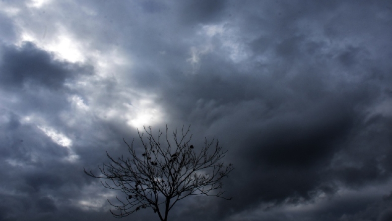 Πρόγνωση Μαρουσάκη: «Ζώνη καταιγίδων θα σαρώσει τη χώρα από την Πέμπτη»