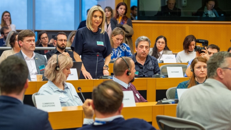 ΕΕ για Τέμπη: H Επιτροπή Αναφορών του ΕΚ αποφάσισε να παραμείνει ανοιχτή η αναφορά που κατέθεσε η Μαρία Καρυστιανού