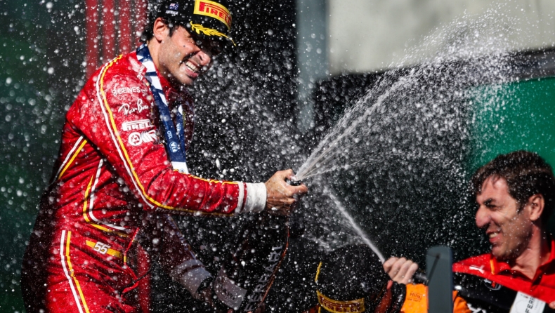 F1 - Το paddock της Formula 1 αναγνωρίζει την αξία του Κάρλος Σάινθ