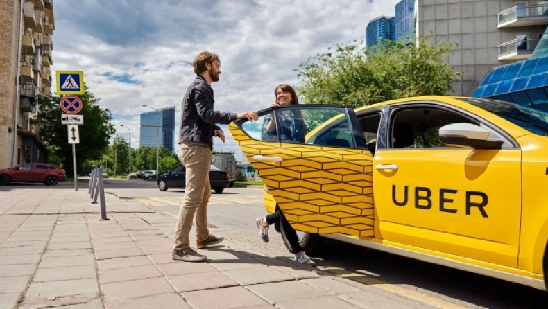 Ο Χαμένος Θησαυρός: Οδηγοί Συνεργαζόμενοι με την Uber μοιράζονται τις ιστορίες των ξεχασμένων αντικειμένων στα Ταξί