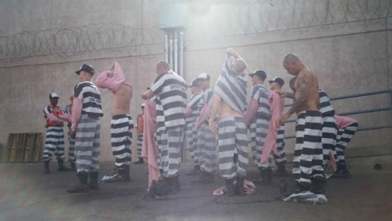 Undercover στη Χειρότερη Φυλακή της Αμερικής (pics)