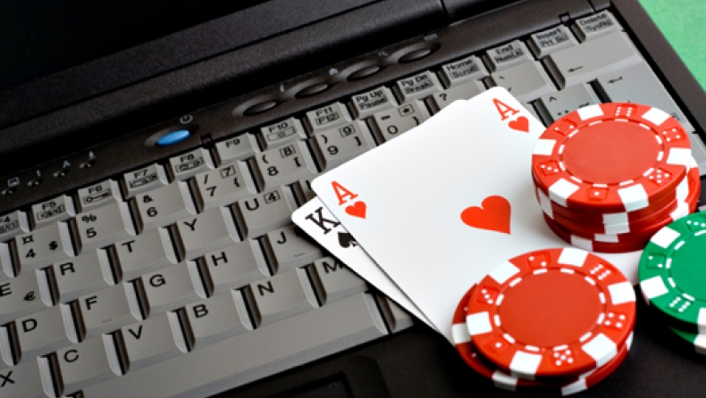 Σάρωσαν οι Έλληνες στο online poker | Τελικά τραπέζια και κέρδη άνω των $35k