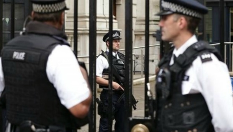 Η Βρετανία απέτρεψε «4 ή 5» τρομοκρατικά σχέδια το 2014