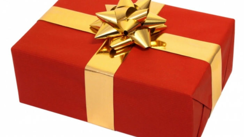 «Δώρα» των Χριστουγέννων: Ποιοι θα εισπράξουν τι και πότε