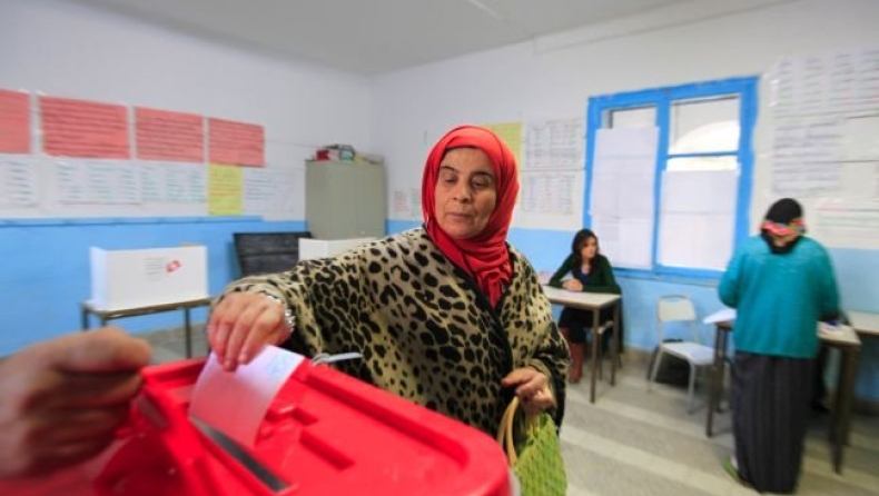 Ο Καΐντ Εσέμπσι νικητής στο εκλογικό θρίλερ της Τυνησίας