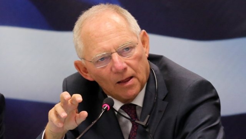 «Ο Σόιμπλε είναι μεγαλύτερη απειλή για την ευρωζώνη από τον Τσίπρα»