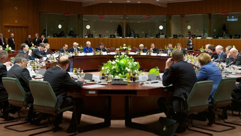 Eπικοινωνία Δραγασάκη - Χαρδούβελη ενόψει Eurogroup