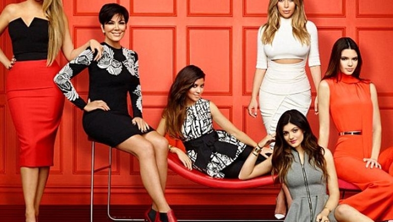 Kim Kardashian: Είμαστε μια φυσιολογική οικογένεια (pic)