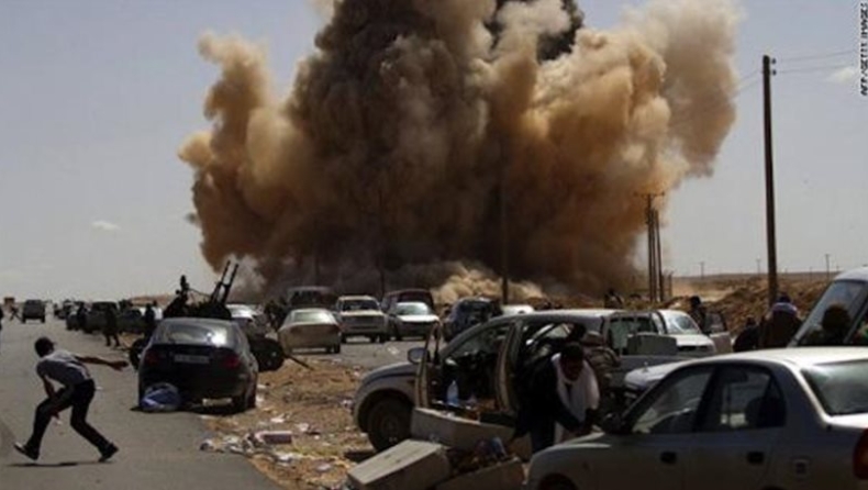 Λιβύη: Μαχητικά βομβάρδισαν το αεροδρόμιο της πόλης Ζιντάν