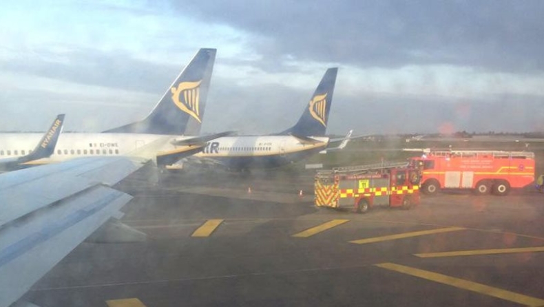 Αεροπλάνα της Ryanair συγκρούστηκαν στο αεροδρόμιο του Δουβλίνου (pics)