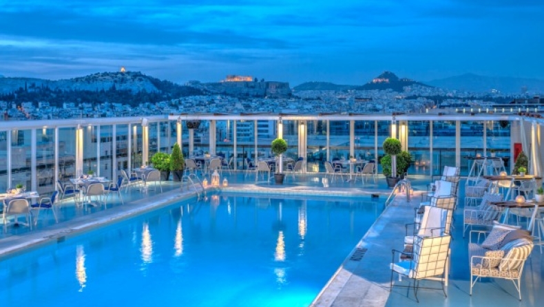 Το Panorama Restaurant & Pool Bar του Athens Ledra Hotel ανανεώθηκε και υποδέχεται το καλοκαίρι (pics)