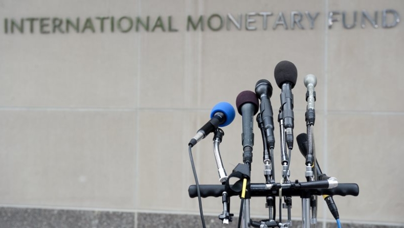 ΔΝΤ: Δεν ζητήσαμε αναδιάρθρωση του ελληνικού χρέους στη Ρίγα