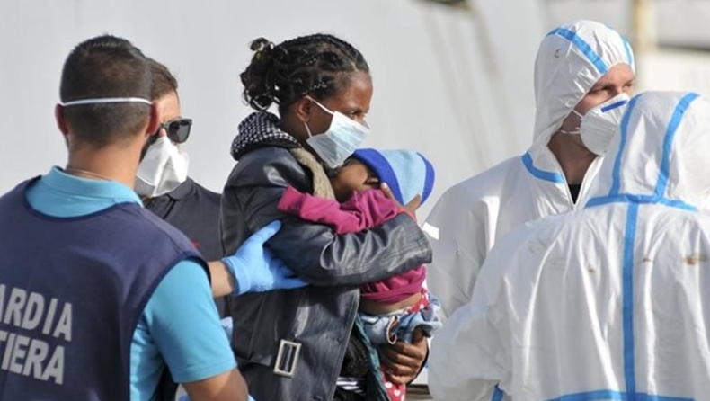 Ιταλία: Περίπου 100 πρόσφυγες διάσωθηκαν στη Μεσόγειο