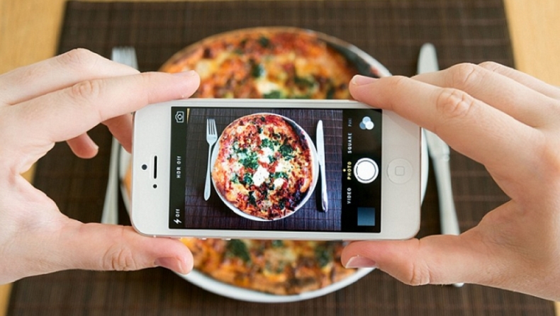 Νέα υπηρεσία της Google μετράει τις θερμίδες του φαγητού από τη φωτογραφία