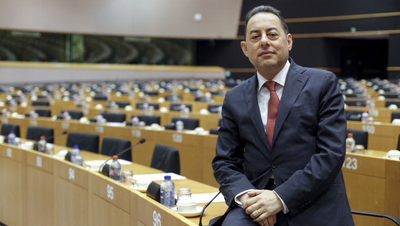 Socialists-Democrats' Gianni Pitella says 'there is no Europe without Greece'