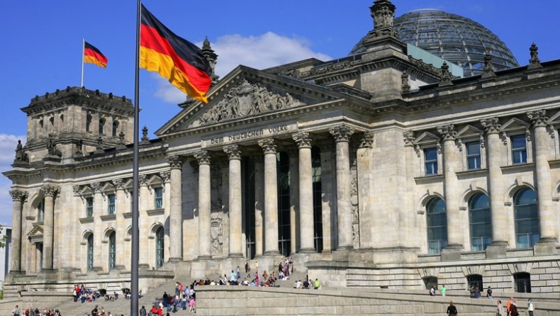Βερολίνο: Η πόρτα για την Ελλάδα παραμένει ανοιχτή