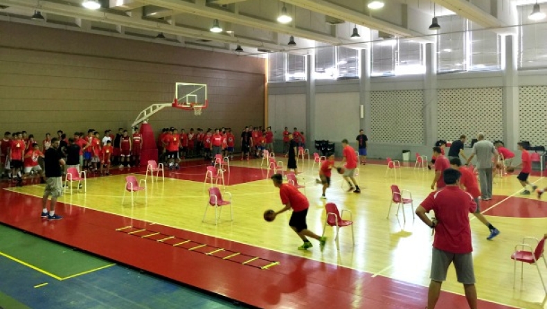 Δοκιμάζει νέα ταλέντα ο Ολυμπιακός (pics)