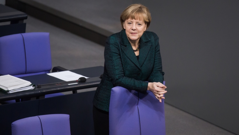 Five leading economists urge Merkel to make 'course correction' on Greece in open letter