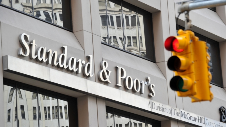 Standard & Poor's: Υποβαθμίζει σε «αρνητικές» τις προοπτικές της Ε.Ε.