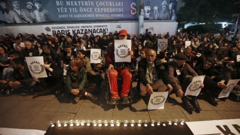 Οργή εναντίον του Ερντογάν στους δρόμους της Τουρκίας