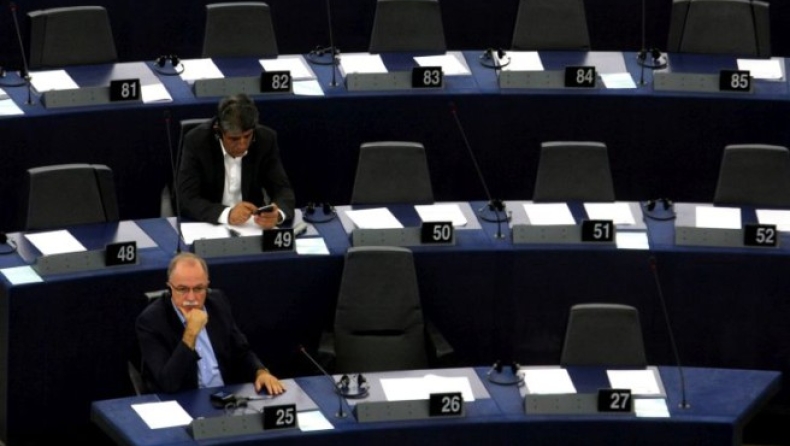 Εγκρίνονται τα έκτακτα μέτρα ρευστότητας για την Ελλάδα