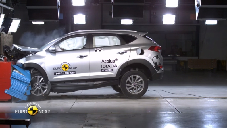 Πέντε αστέρων το Hyundai Tucson (video)