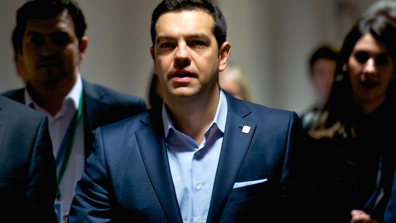 PM Tsipras calls on investors to trust Greece