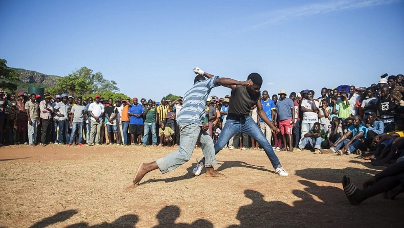 Αυθεντικό Fight Club στη Ν. Αφρική (pics)