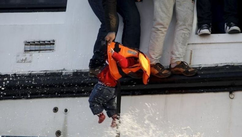 Πνίγηκαν τέσσερις μετανάστες στο Αιγαίο