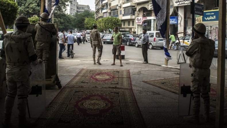 Αίγυπτος: 12 νεκροί μετά από επίθεση με μολότοφ σε εστιατόριο (pics)