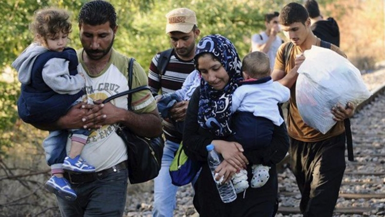Ειδομένη: Ομαλή η ροή προσφύγων στην ουδέτερη ζώνη Ελλάδας- ΠΓΔΜ