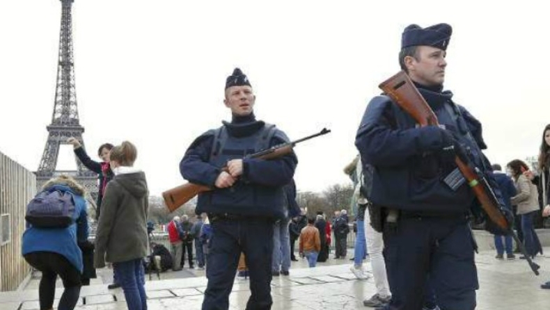 Τρεις συλλήψεις για τις τζιχαντιστικές επιθέσεις στο Παρίσι