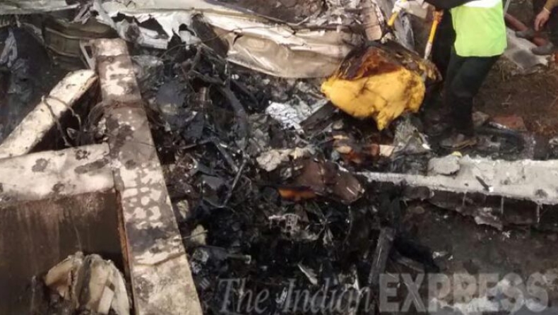 Ινδία: Δέκα νεκροί από συντριβή αεροσκάφους