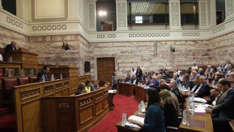 Υπερψηφίστηκε επί της αρχής ο νόμος για το Σύμφωνο Συμβίωσης χωρίς τη στήριξη των ΑΝΕΛ