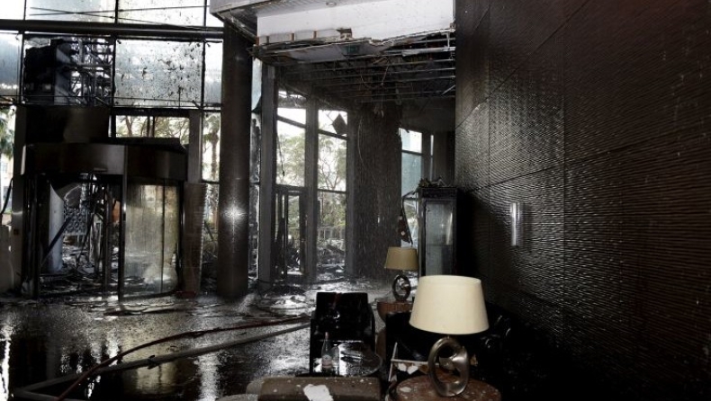 Οι πρώτες εικόνες από το ξενοδοχείο στο Ντουμπάι μετά την πυρκαγιά (pics & vid)