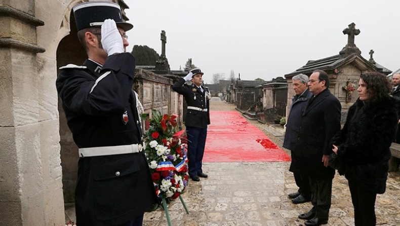 Γαλλία: Ο πρόεδρος Ολάντ επισκέφθηκε τον τάφο του Φρανσουά Μιτεράν
