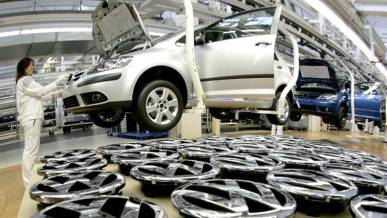 Γερμανία: Πτώση των πωλήσεων της Volkswagen για πρώτη φορά μετά από 11 χρόνια
