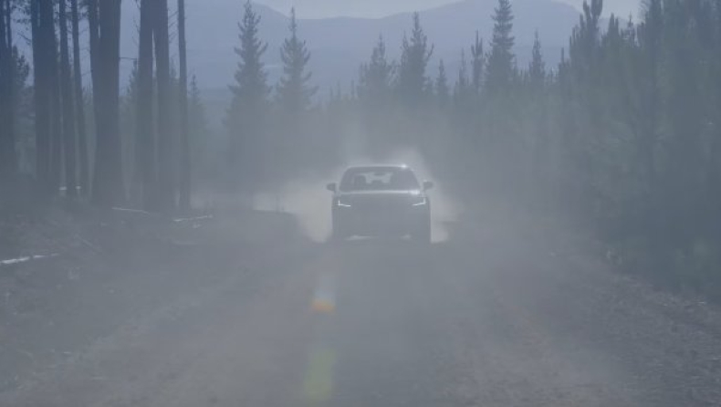 To Audi Q2 δεν φοβάται το χώμα (video)